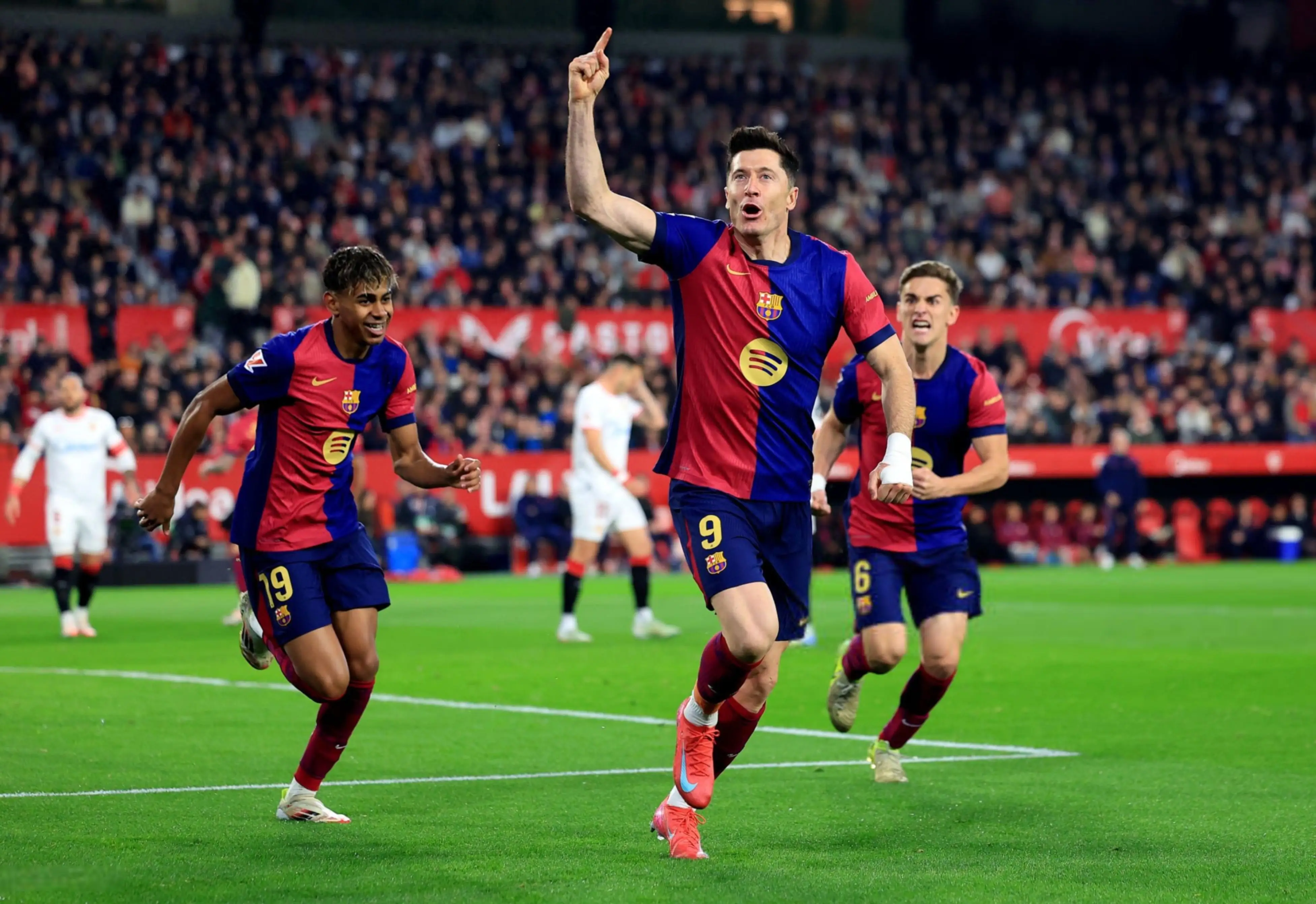 开云入口-姆巴佩连续十五场比赛得分超过刷新纪录，独行侠不断突破！的简单介绍-开云入口