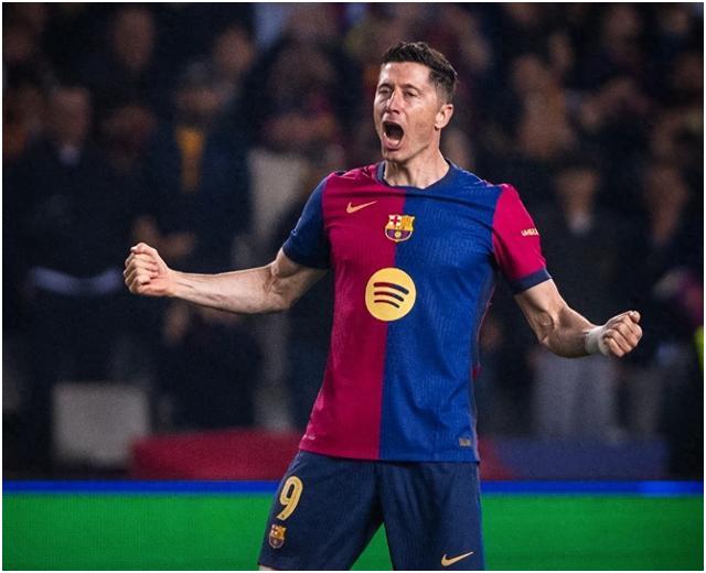 开云-包含莱万多夫斯基重返赛场，战术调整首场状态出色，塞尔维亚队观众沸腾！的词条-开云