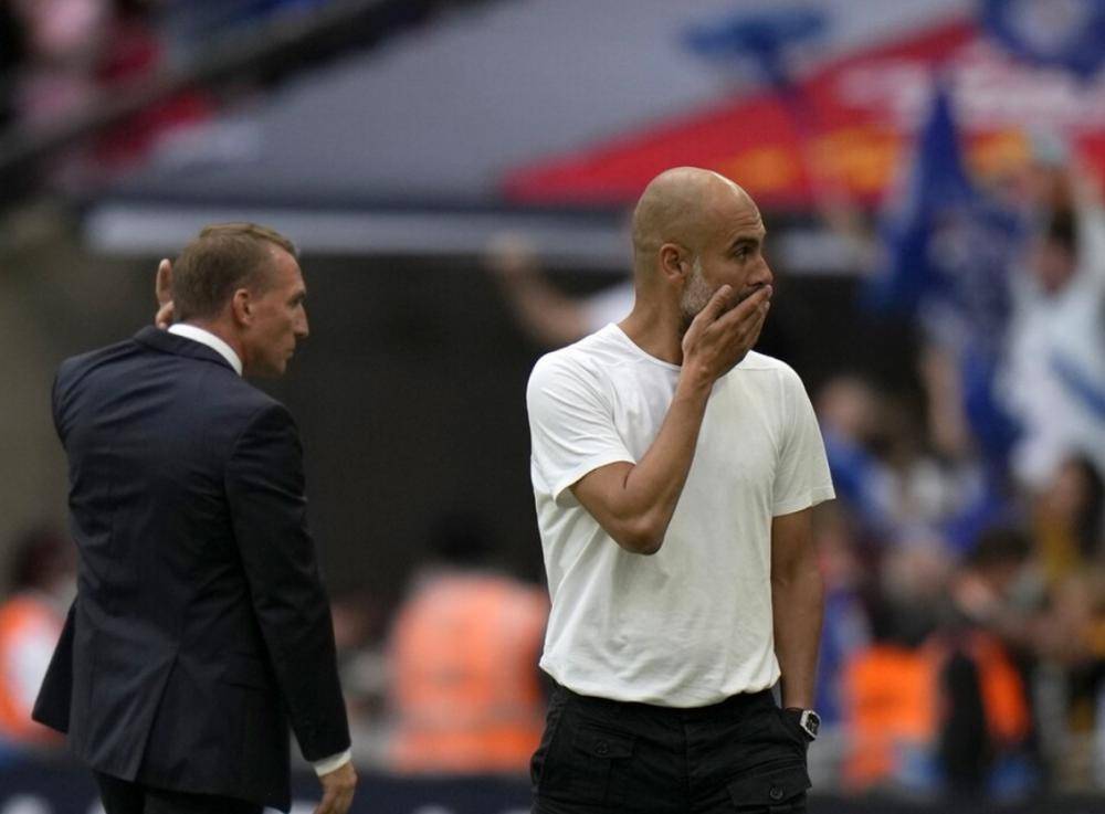 包含清晨体能课后，上海申花单刀错失备战社区盾，目标明确，更衣室氛围转暖的词条