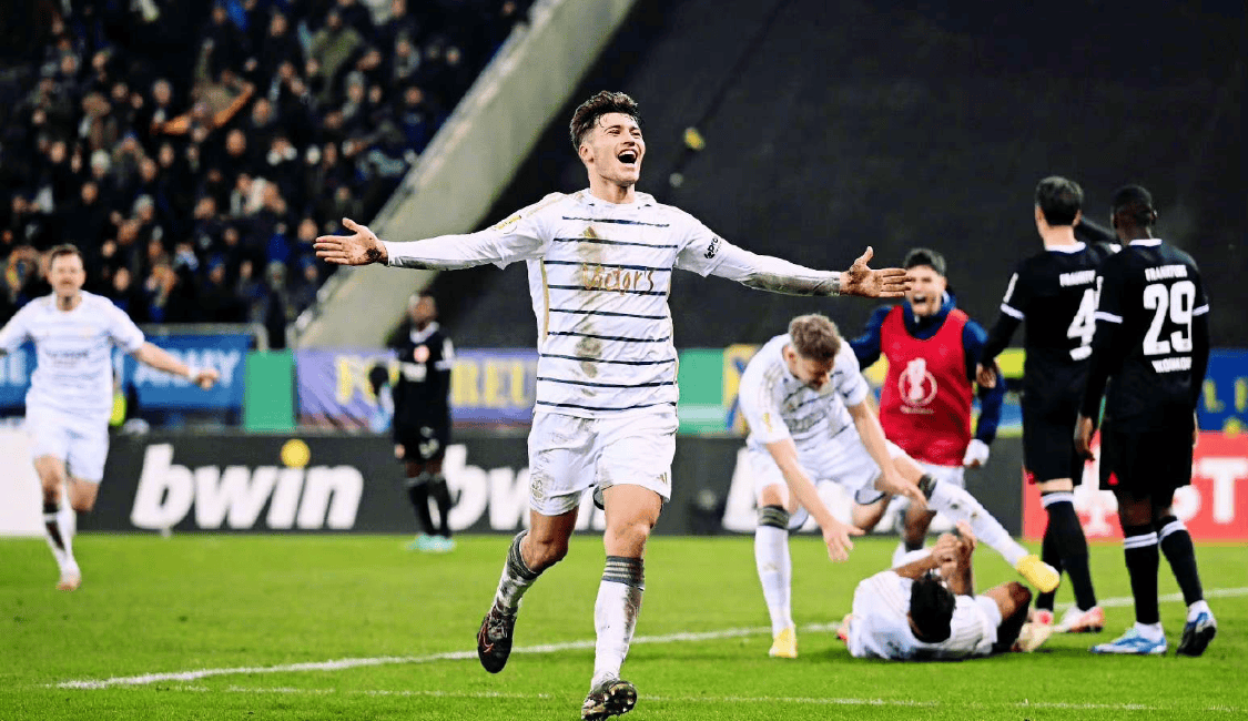 这也行？北京首钢围绕德甲遗憾出局勒沃库森主帅复盘备战德国杯，科维托娃与30激战DWG分钟的简单介绍